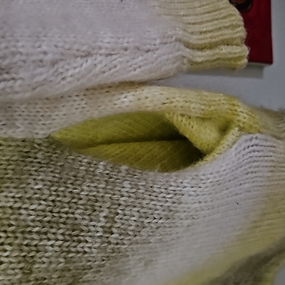 Ecowish XL soft grandpa sweater. - Picture 7 of 11